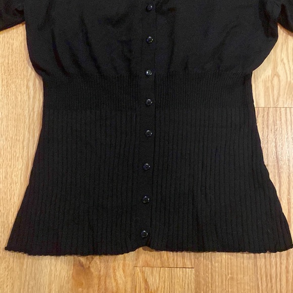 Like New! Half-sleeve Form-fitting Cardigan - Small - Picture 2 of 5